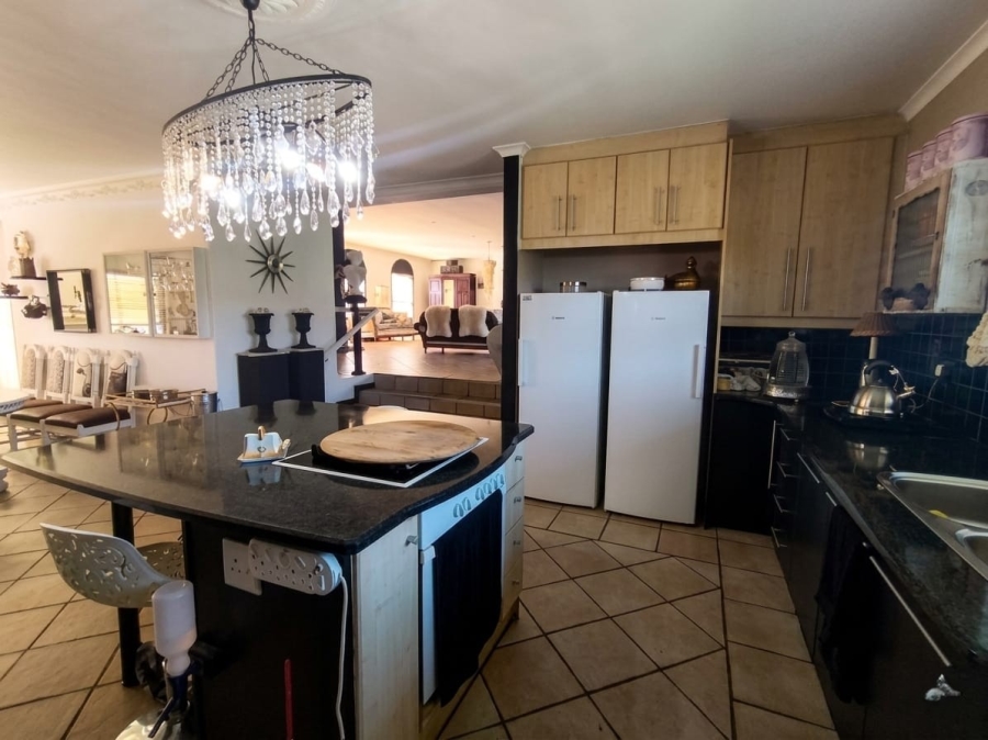 To Let 4 Bedroom Property for Rent in Haasendal Western Cape